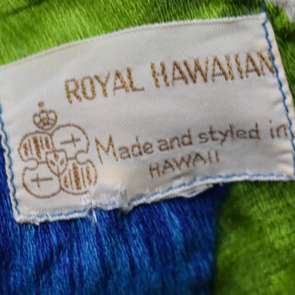 SOLD 60s Royal Hawaiian Mini Dress Tropical Muumuu Mu'umu'u Blue Floral VTG - Picture 6 of 6